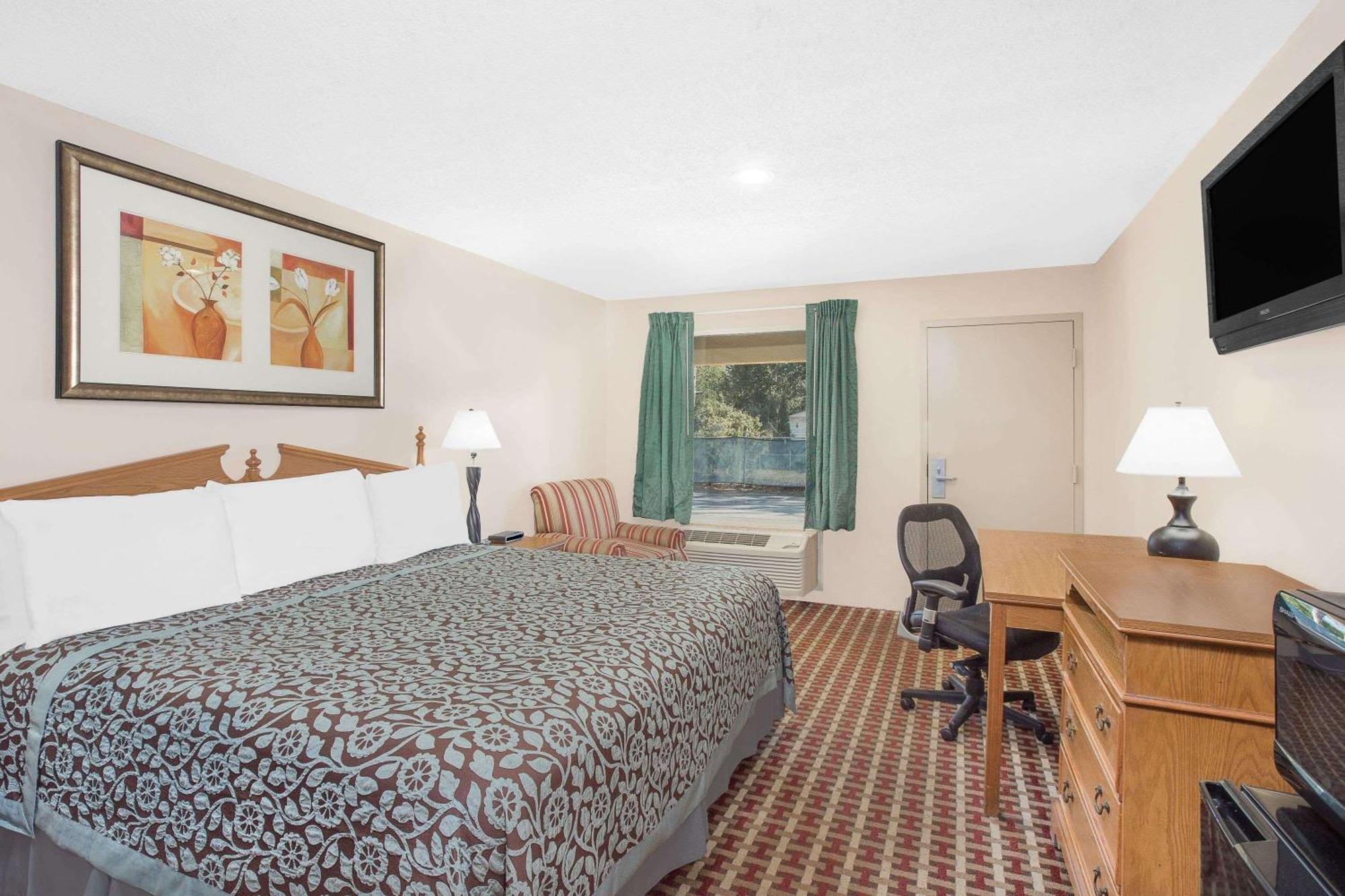 Days Inn By Wyndham Attalla Exterior photo
